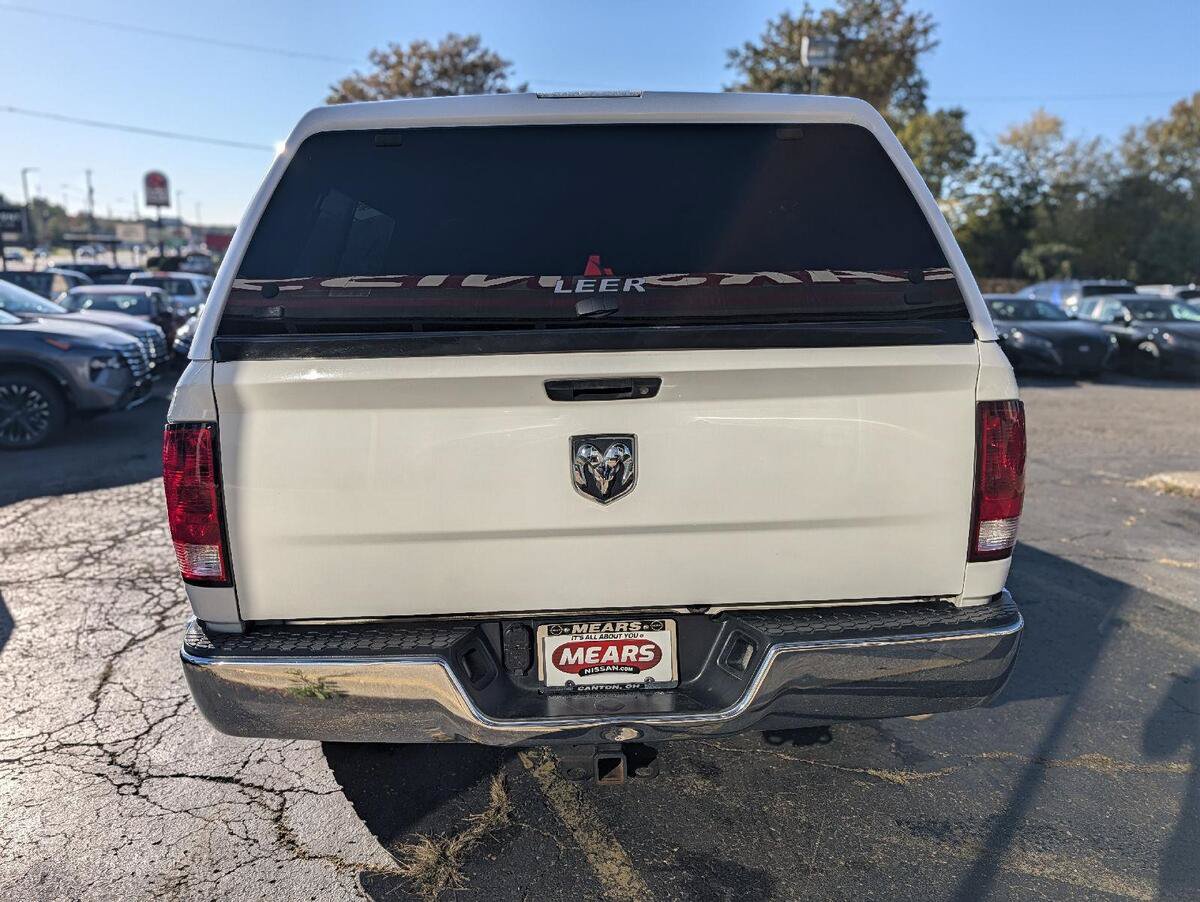 Used 2017 RAM 1500 Tradesman w/ Chrome Appearance Group RWD image 10