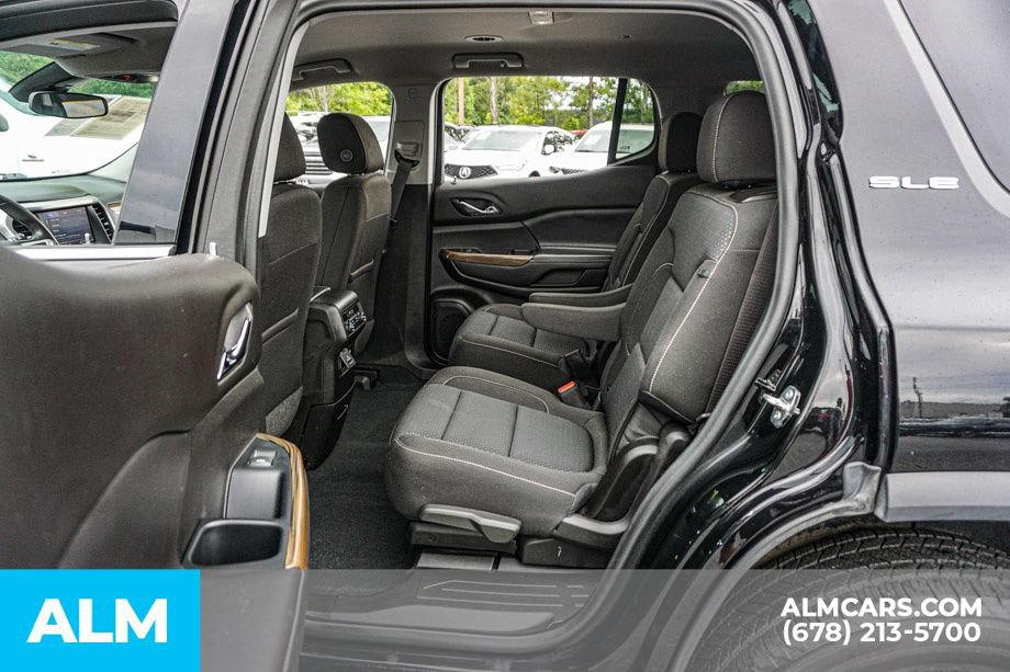 Used 2022 GMC Acadia SLE w/ Driver Convenience Package FWD image 20