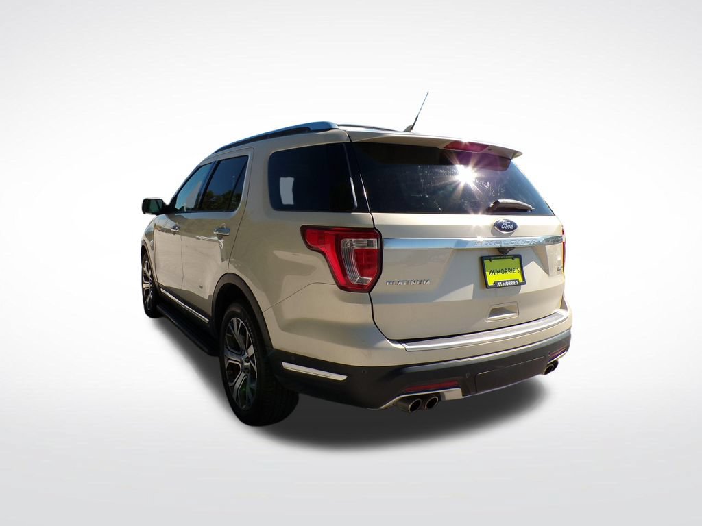 Used 2018 Ford Explorer Platinum AWD/4WD image 3