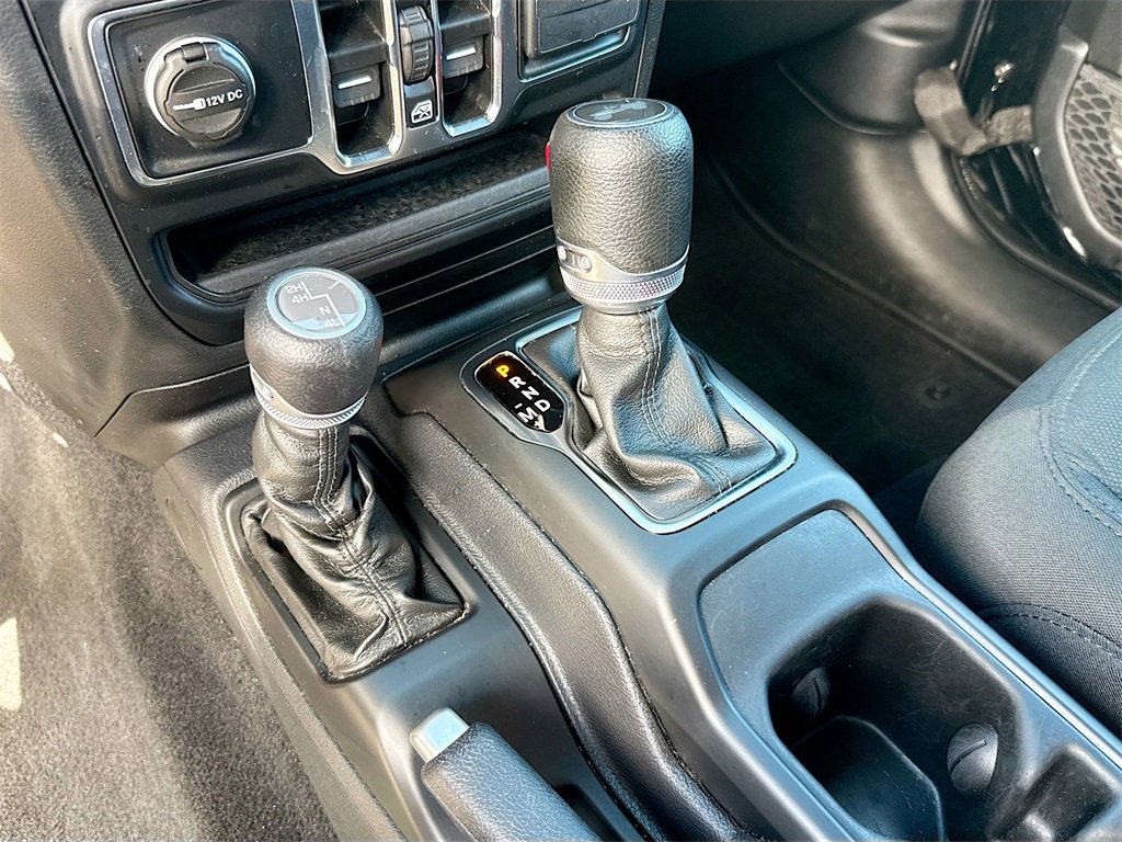 Used 2021 Jeep Wrangler Unlimited Sport image 18