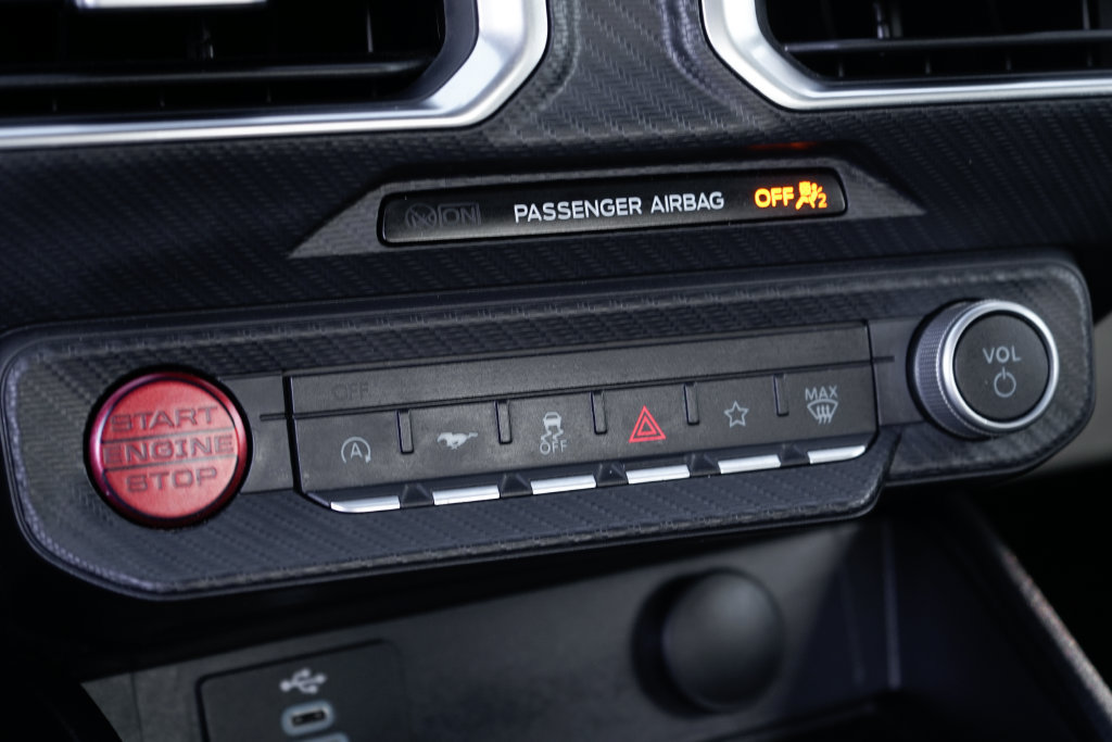 Used 2024 Ford Mustang GT Premium RWD image 31