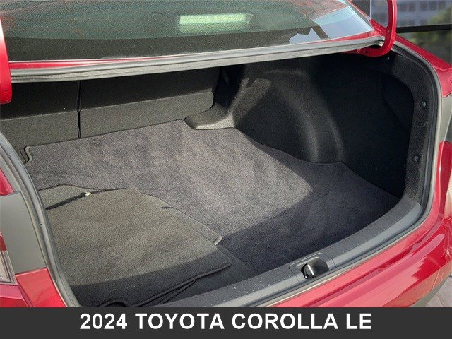 Used 2024 Toyota Corolla LE image 14