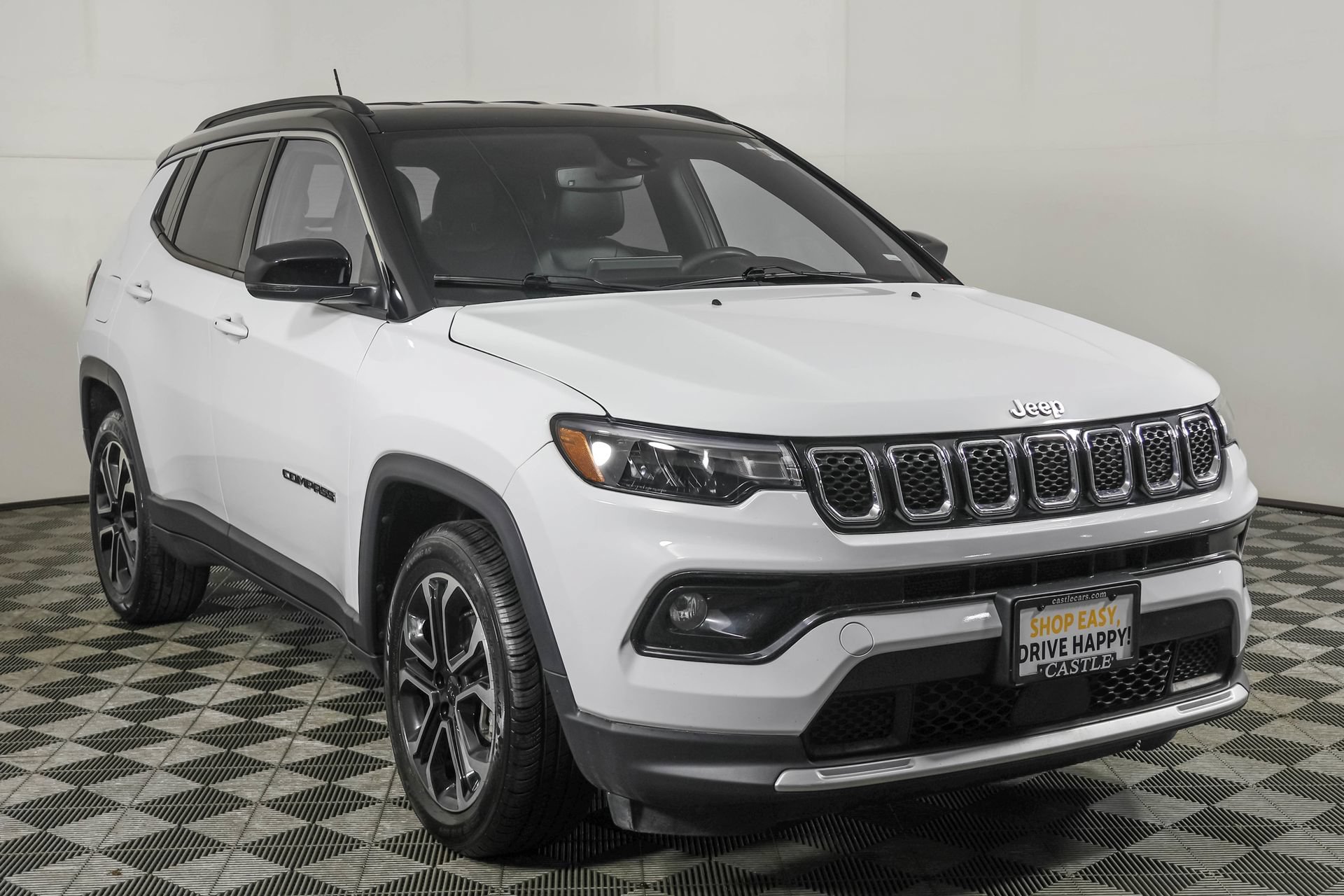 Used 2024 Jeep Compass Limited AWD/4WD image 11