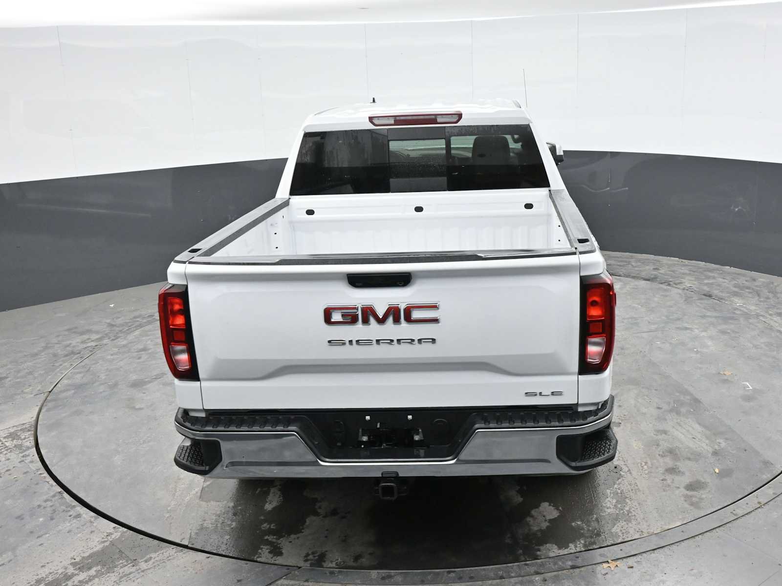 New 2026 GMC Sierra 1500 SLE w/ Preferred Package AWD/4WD image 37