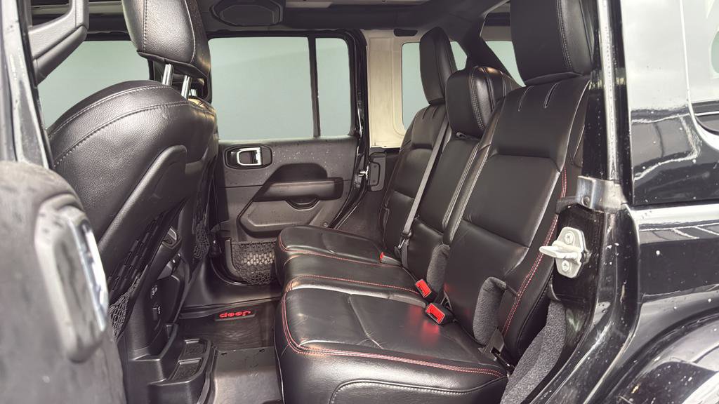 Used 2020 Jeep Wrangler Unlimited Rubicon AWD/4WD image 18