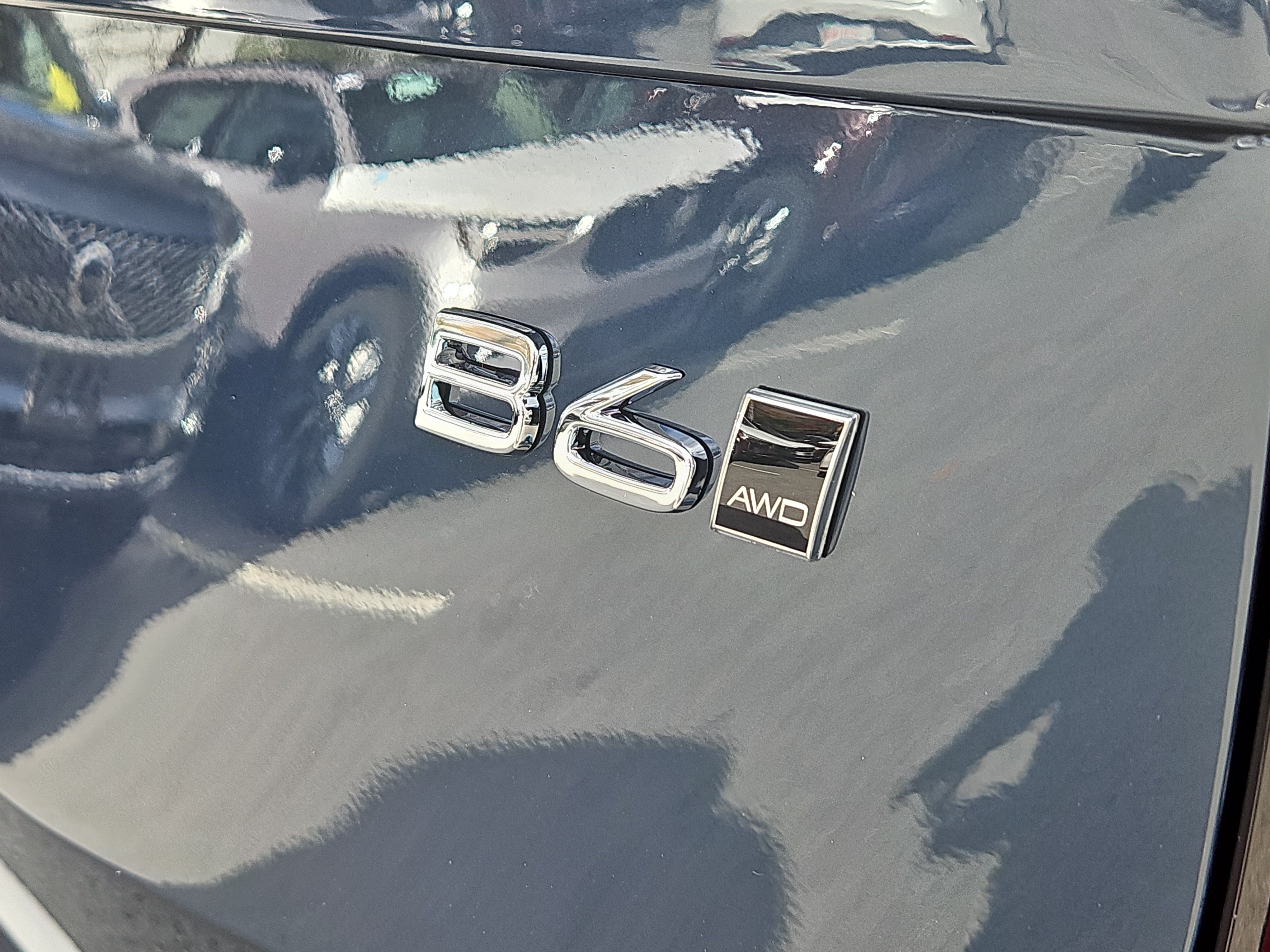 New 2026 Volvo XC90 B6 Plus w/ Protection Package Premier AWD/4WD image 4