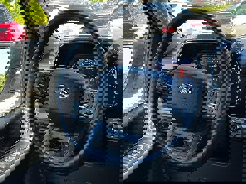 Used 2022 Ford F150 XLT w/ Equipment Group 302A High image 12