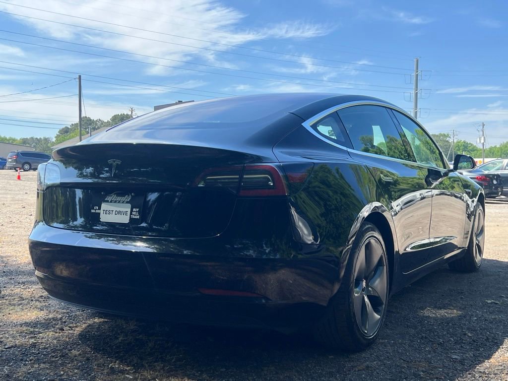 Used 2018 Tesla Model 3 Mid Range RWD image 5