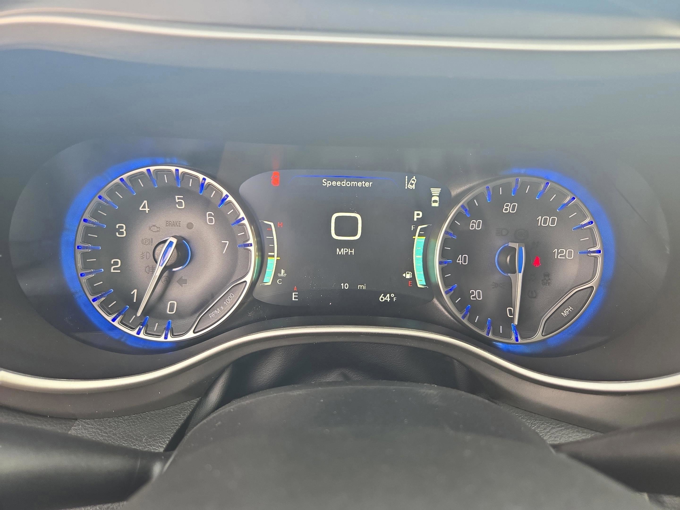 New 2026 Chrysler Voyager LX image 29