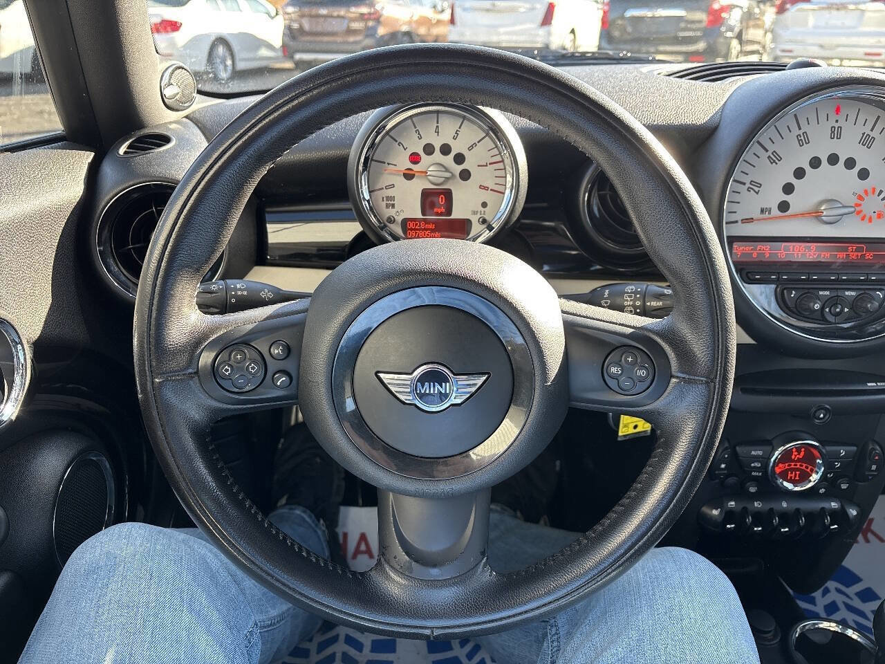 Used 2011 MINI Cooper S image 17