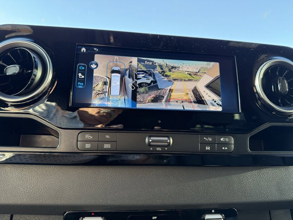 New 2025 Mercedes-Benz Sprinter 2500 image 21