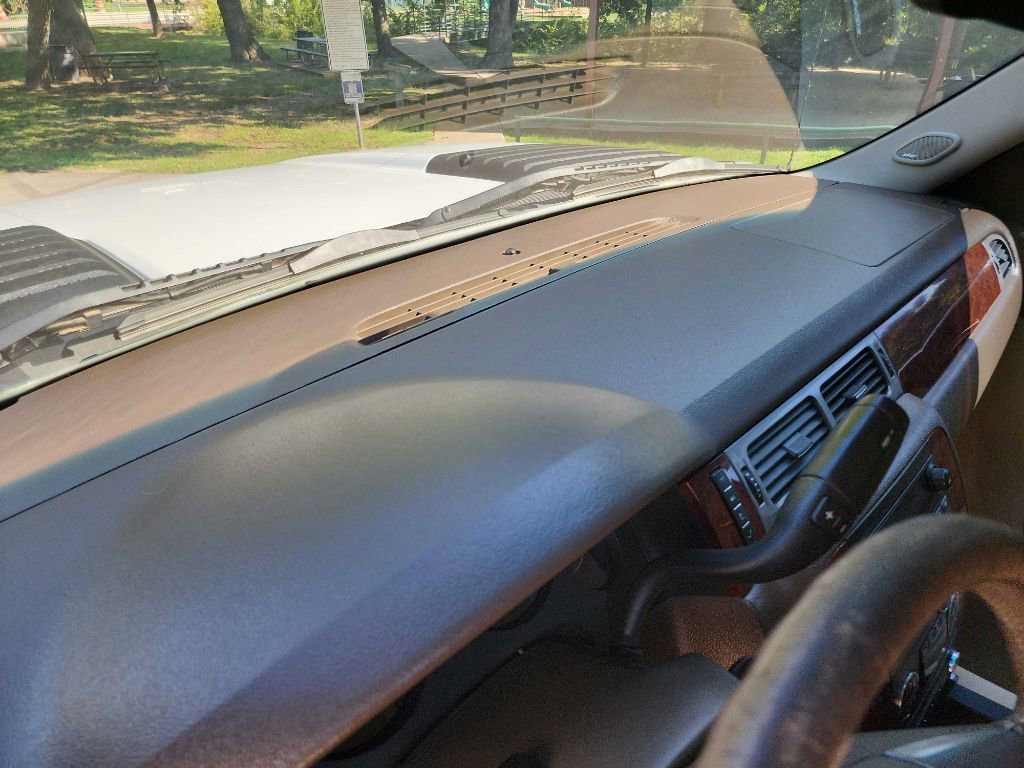 Used 2014 Chevrolet Silverado 3500 LTZ w/ LTZ Plus Package AWD/4WD image 24