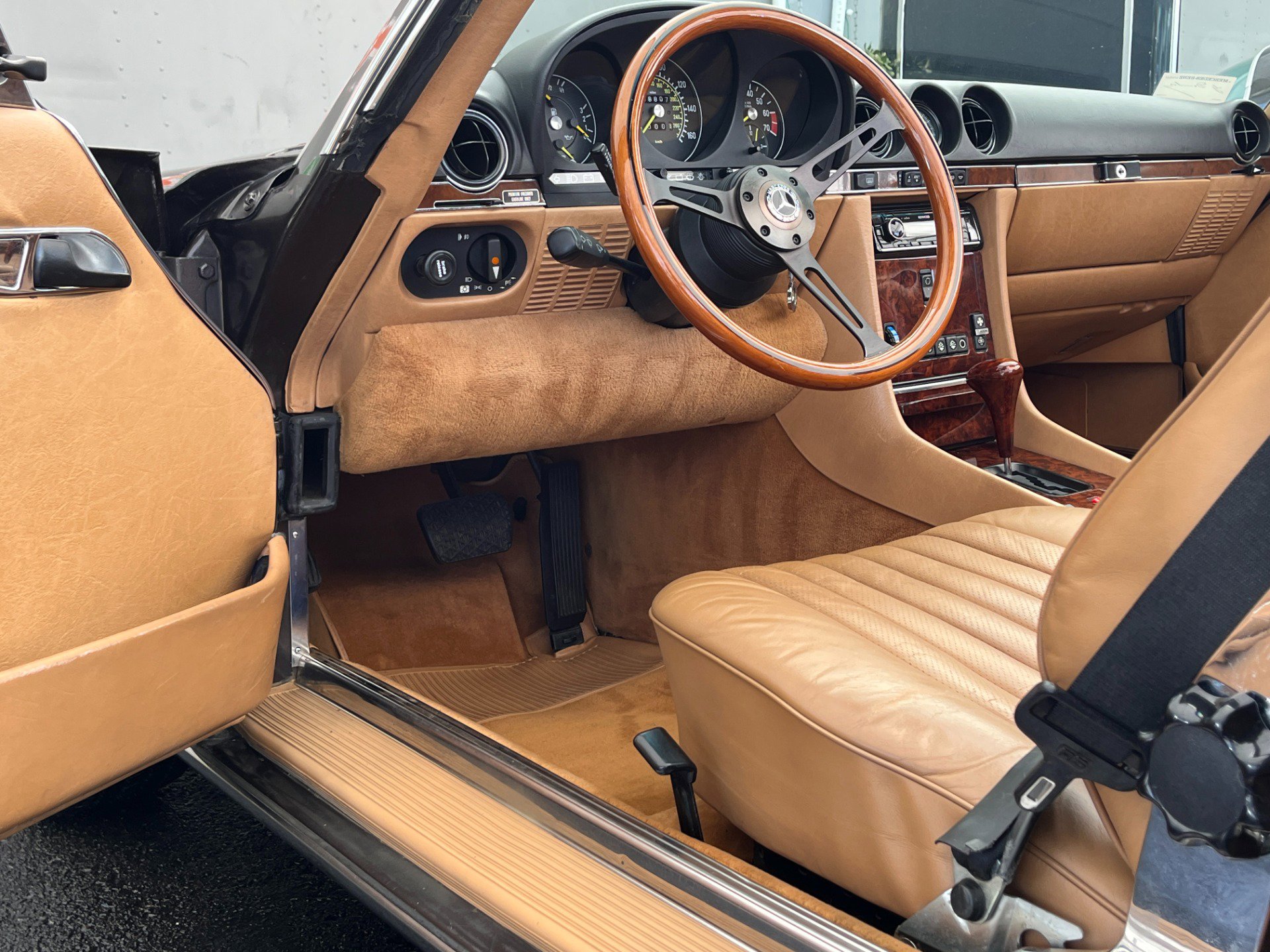 Used 1987 Mercedes-Benz 560 SL image 40