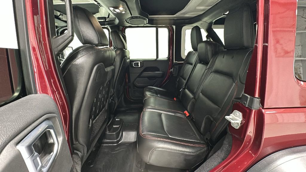 Used 2021 Jeep Wrangler Unlimited Rubicon w/ Cold Weather Group image 12