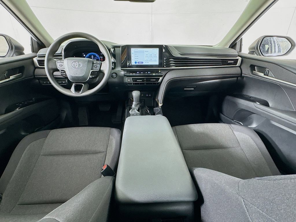 Used 2025 Toyota Camry LE FWD image 24