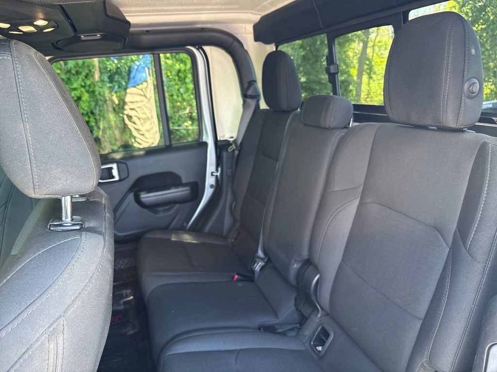 Used 2021 Jeep Gladiator Sport AWD/4WD image 21