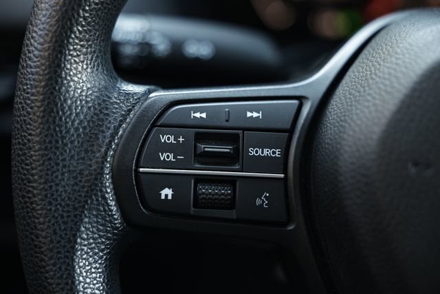 Certified 2023 Honda HR-V LX image 32