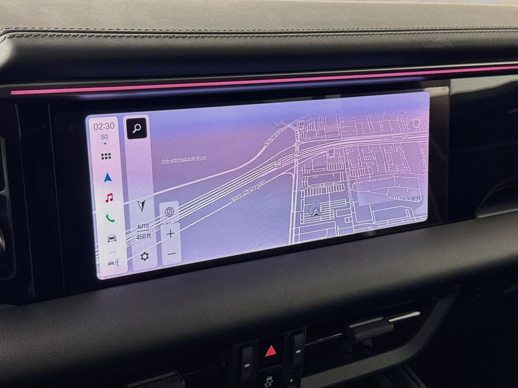 Certified 2025 Porsche Macan Electric RWD image 19