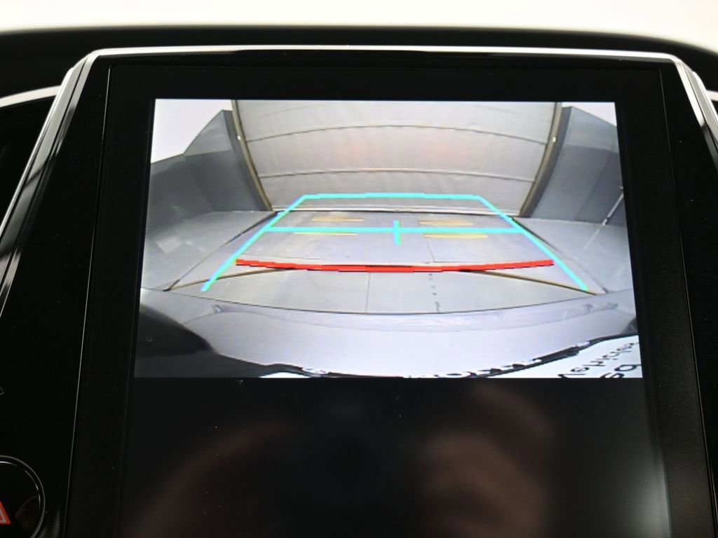 Certified 2020 Toyota Prius Limited w/ Premium Convenience Package image 21