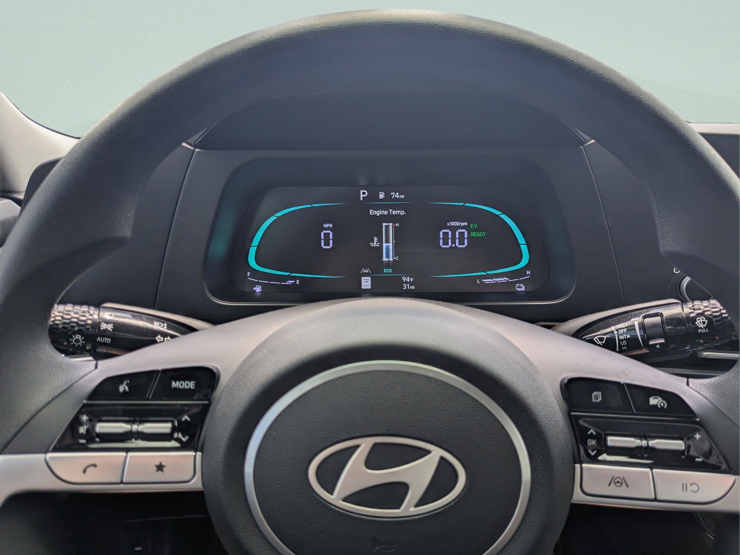 New 2025 Hyundai Elantra Hybrid FWD image 16