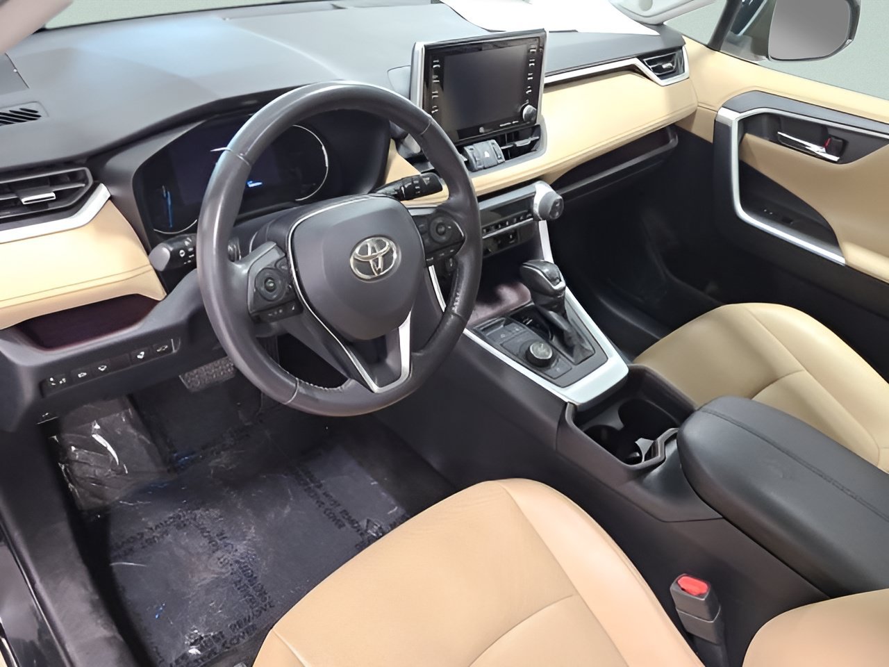 Used 2020 Toyota RAV4 Limited w/ Limited Grade Weather Package AWD/4WD image 24