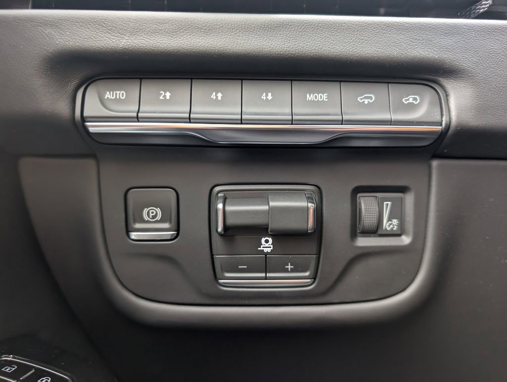 New 2026 Cadillac Escalade Platinum Sport image 29