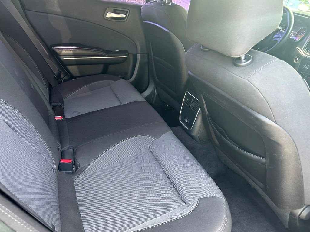 Used 2017 Dodge Charger SE RWD image 32