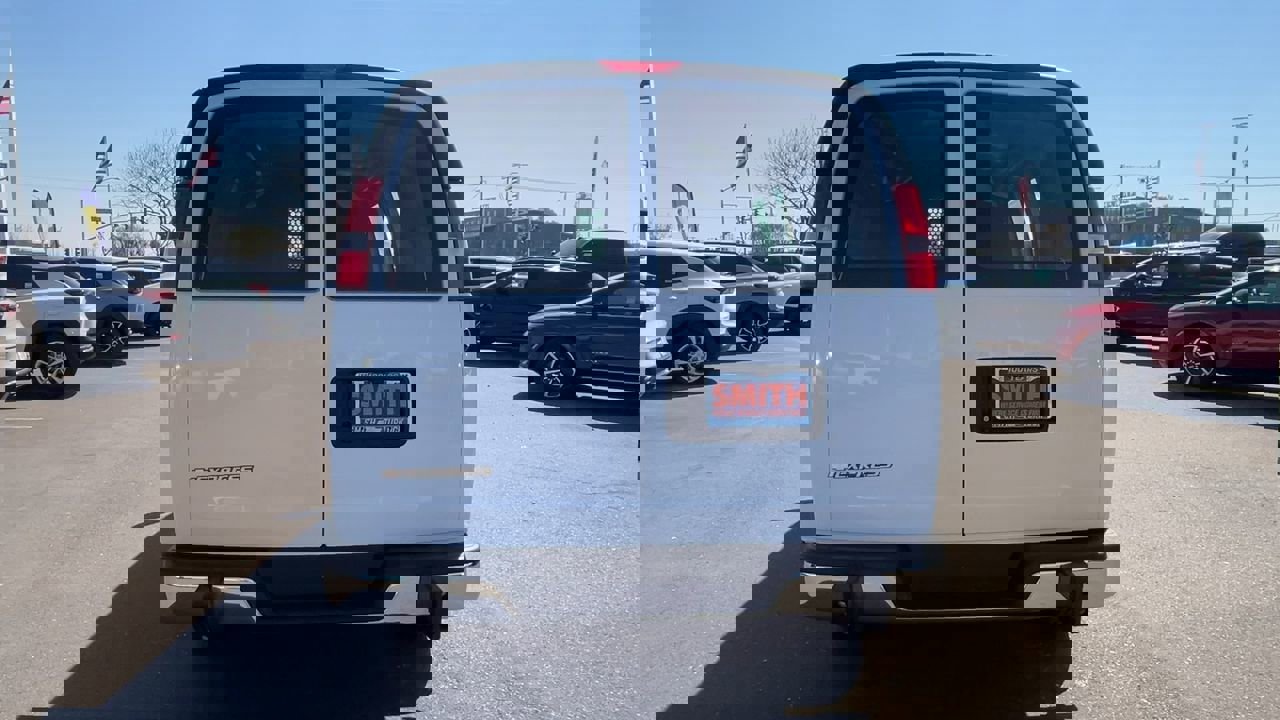 Used 2024 Chevrolet Express 2500 w/ Driver Convenience Package image 6