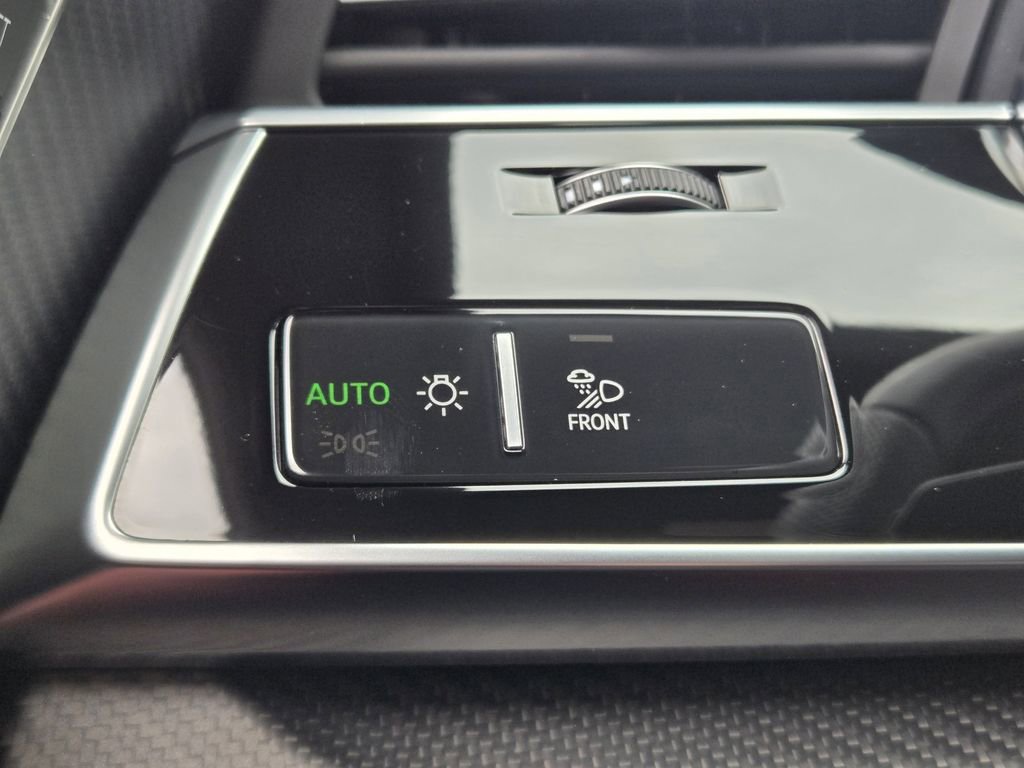 Used 2025 Audi SQ8 Premium Plus image 27