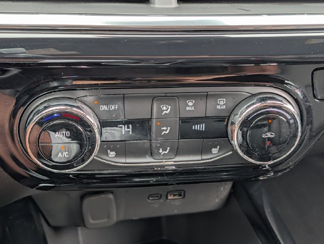 Used 2025 Chevrolet Trax RS w/ Driver Confidence Package FWD image 15