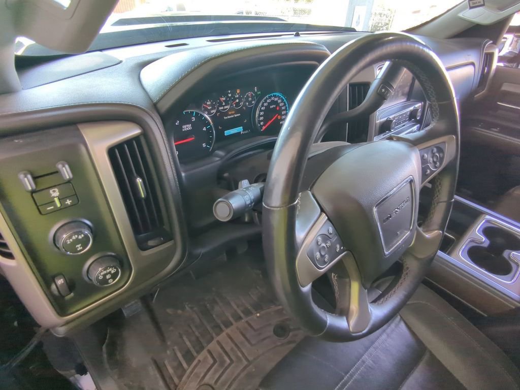 Used 2017 GMC Sierra 2500 Denali w/ Duramax Plus Package image 18