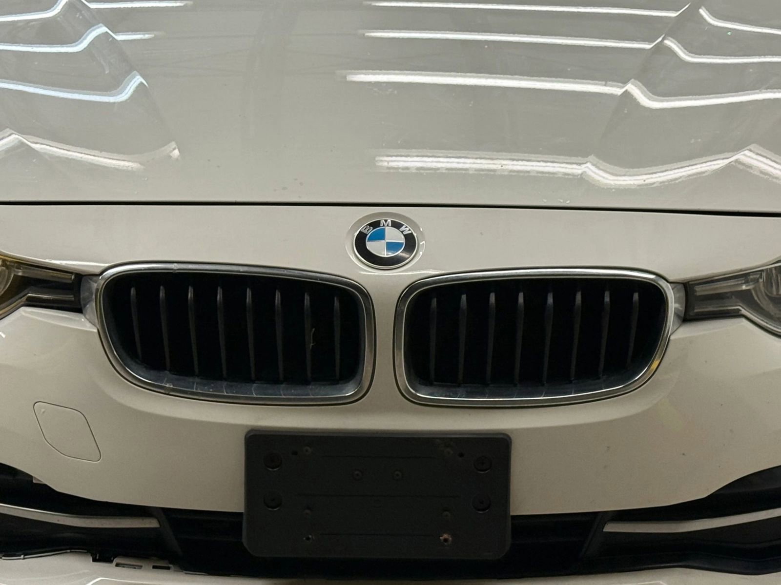 Used 2018 BMW 328d xDrive Sedan image 5