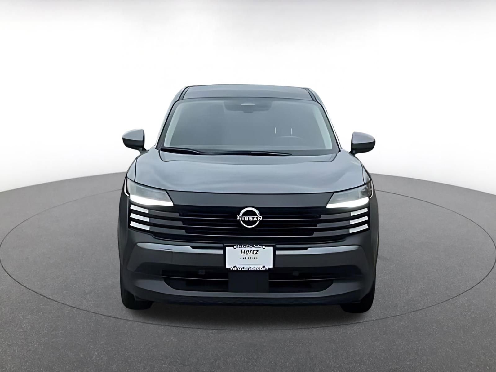 Used 2025 Nissan Kicks SV image 4