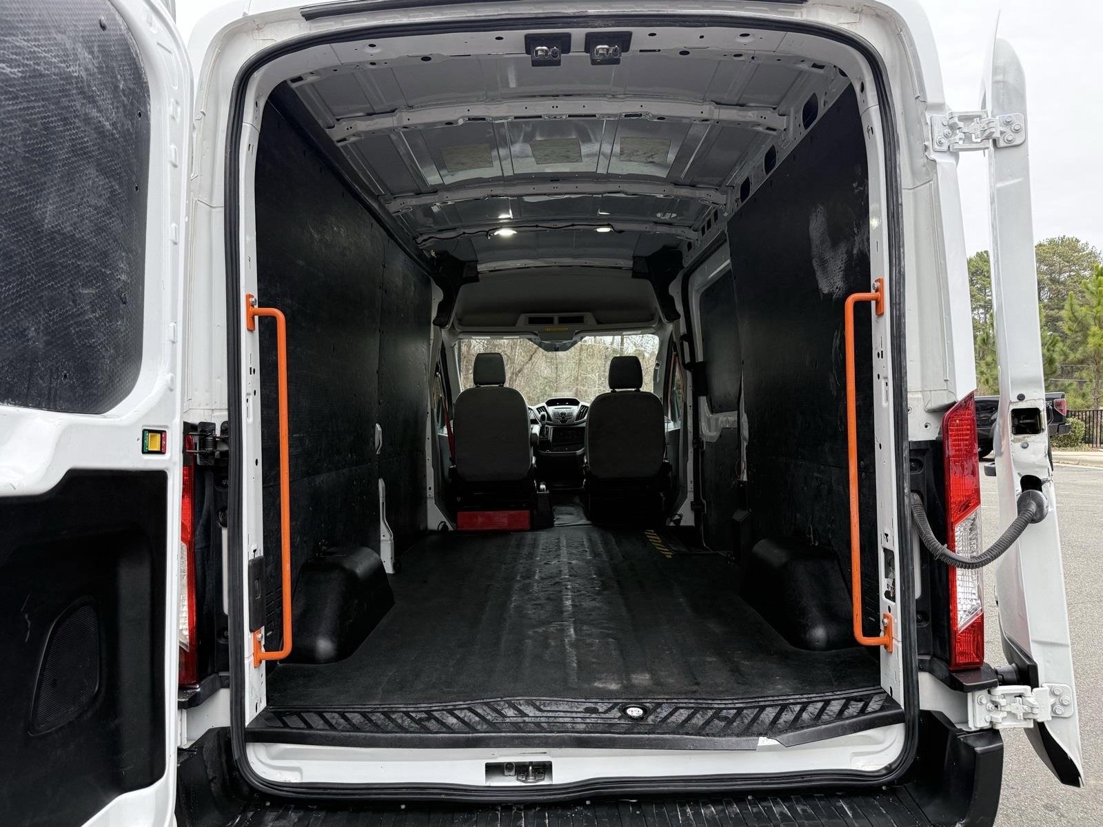 Used 2019 Ford Transit 150 148 Medium Roof image 12