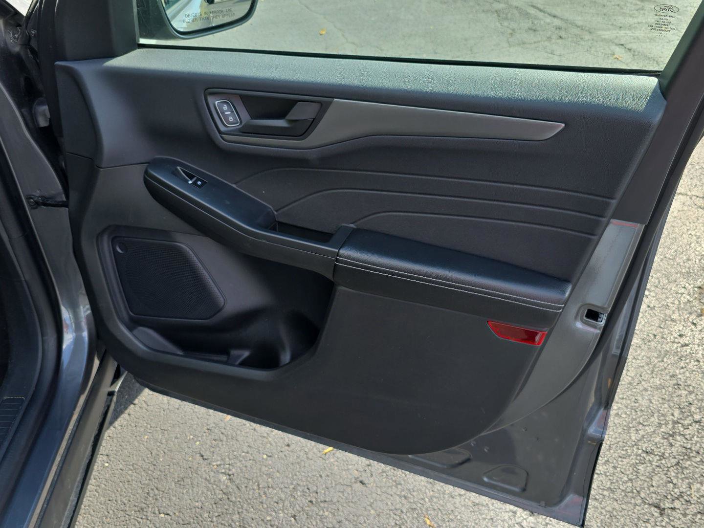 Used 2024 Ford Escape Active image 30