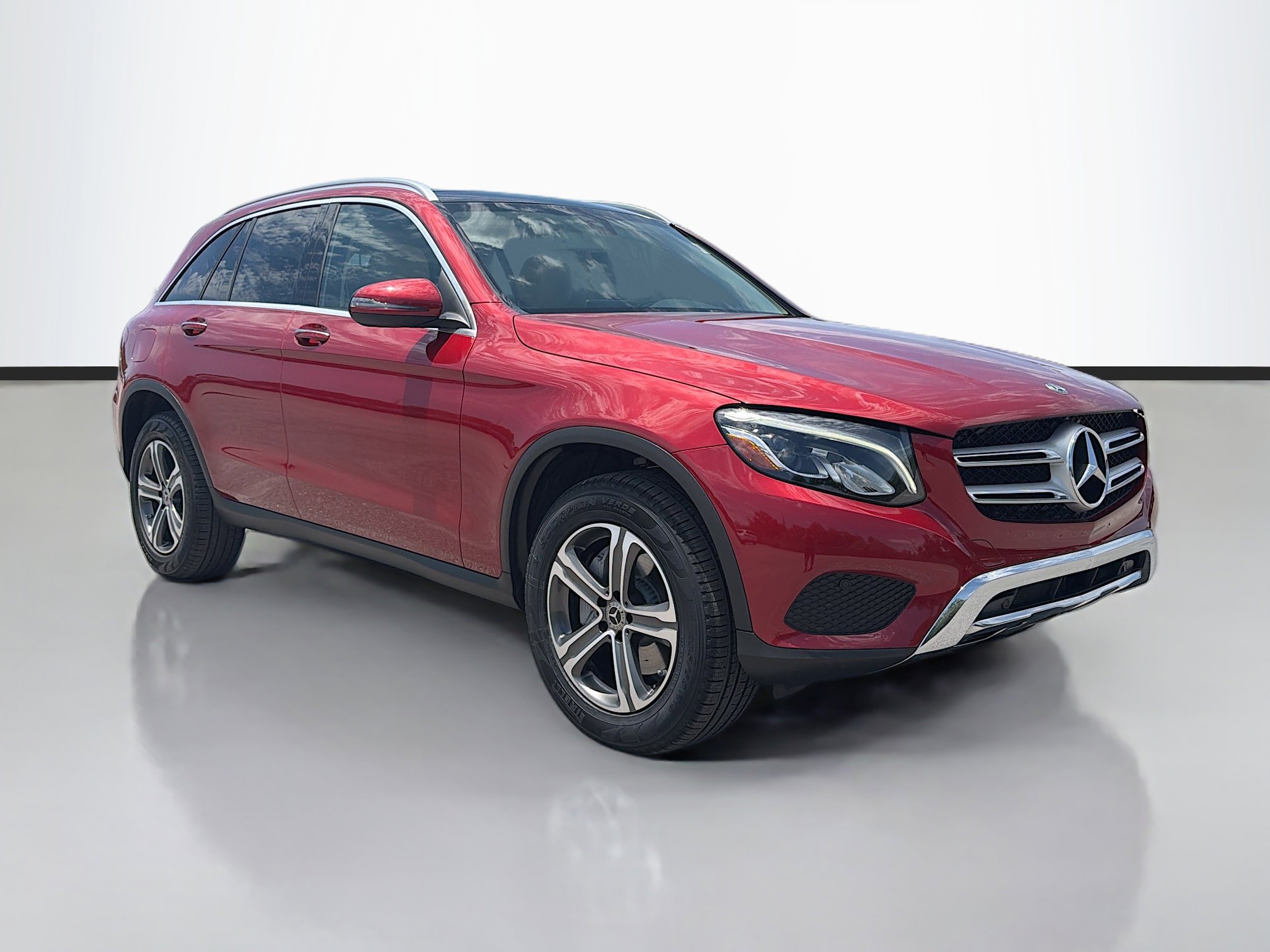Used 2019 Mercedes-Benz GLC 300 4MATIC image 7