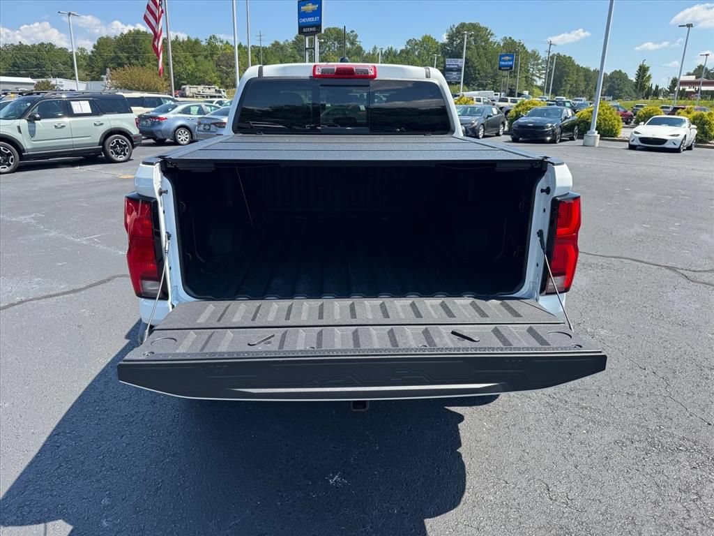 Used 2025 Chevrolet Colorado ZR2 AWD/4WD image 10