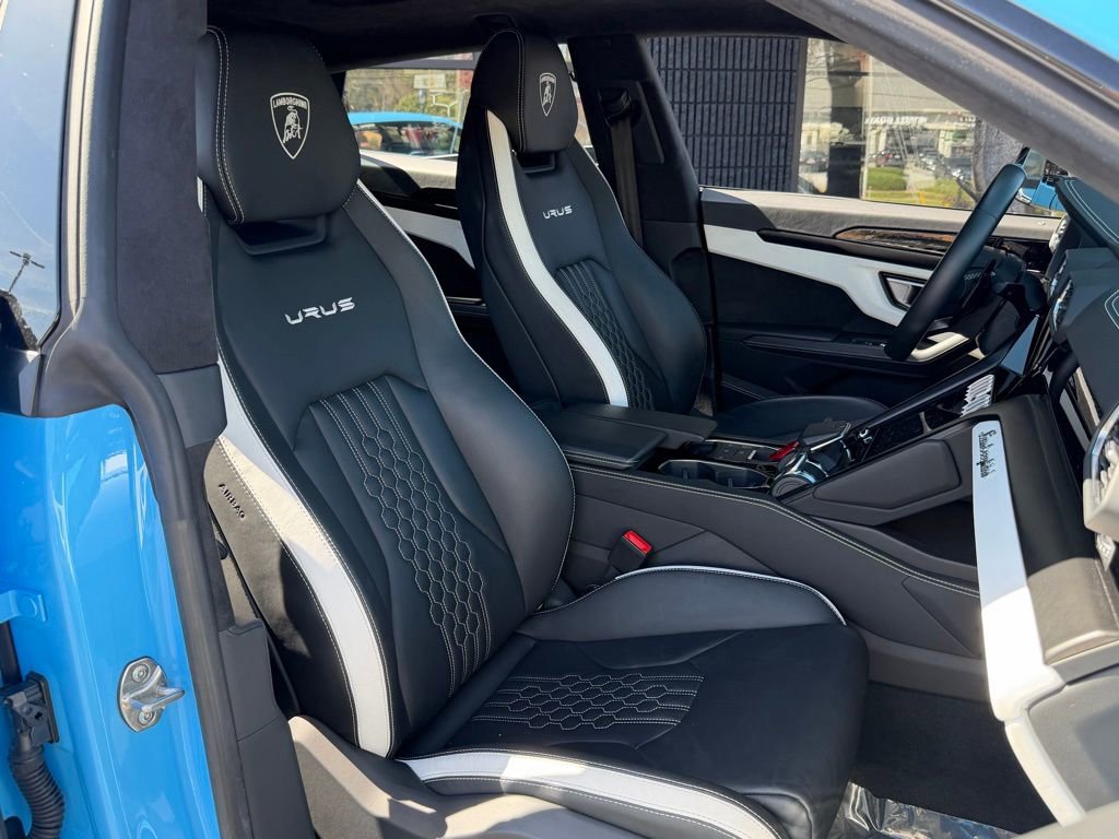 Used 2024 Lamborghini Urus S image 34