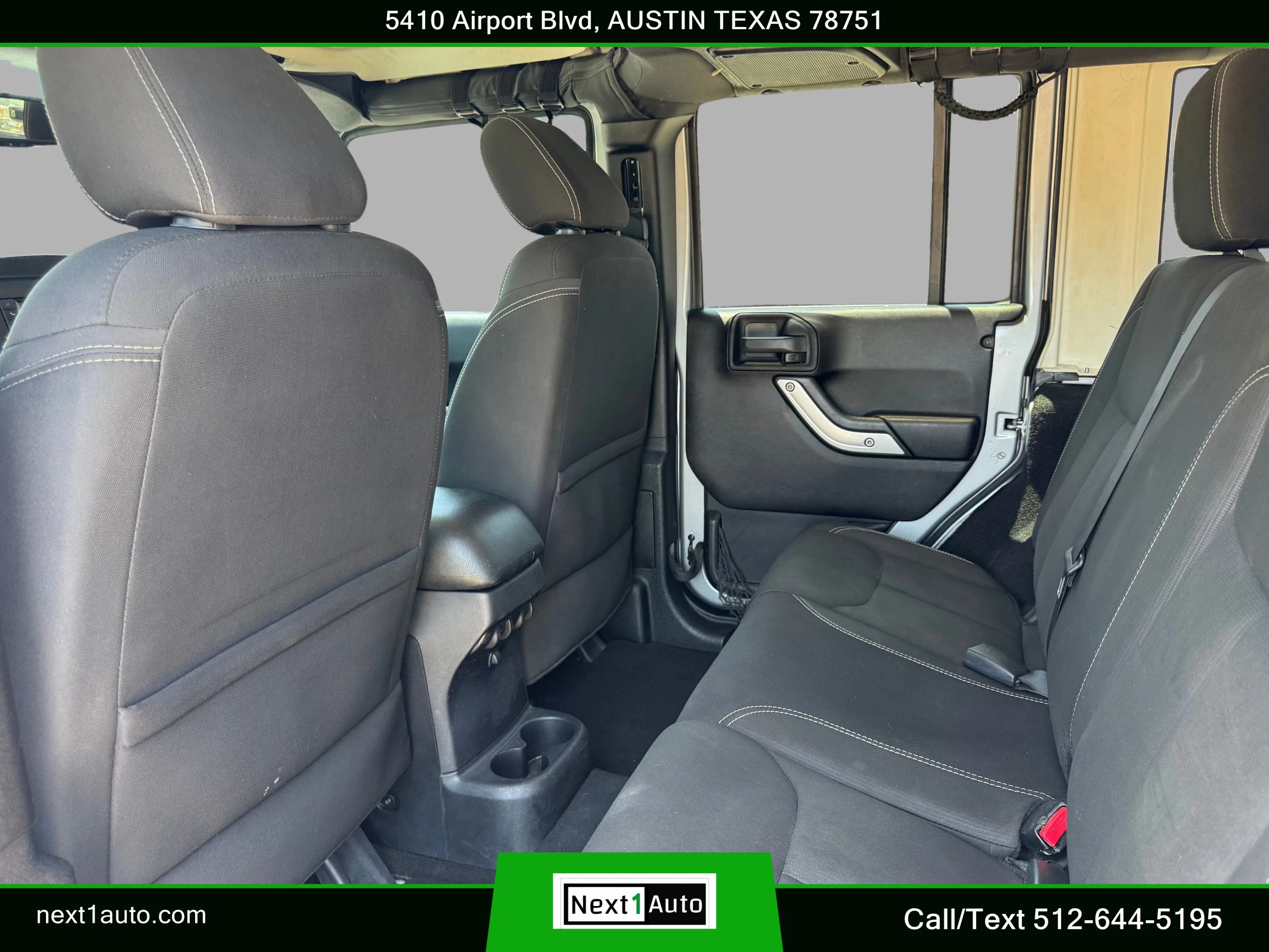 Used 2016 Jeep Wrangler Unlimited Sahara w/ Max Tow Package AWD/4WD image 28