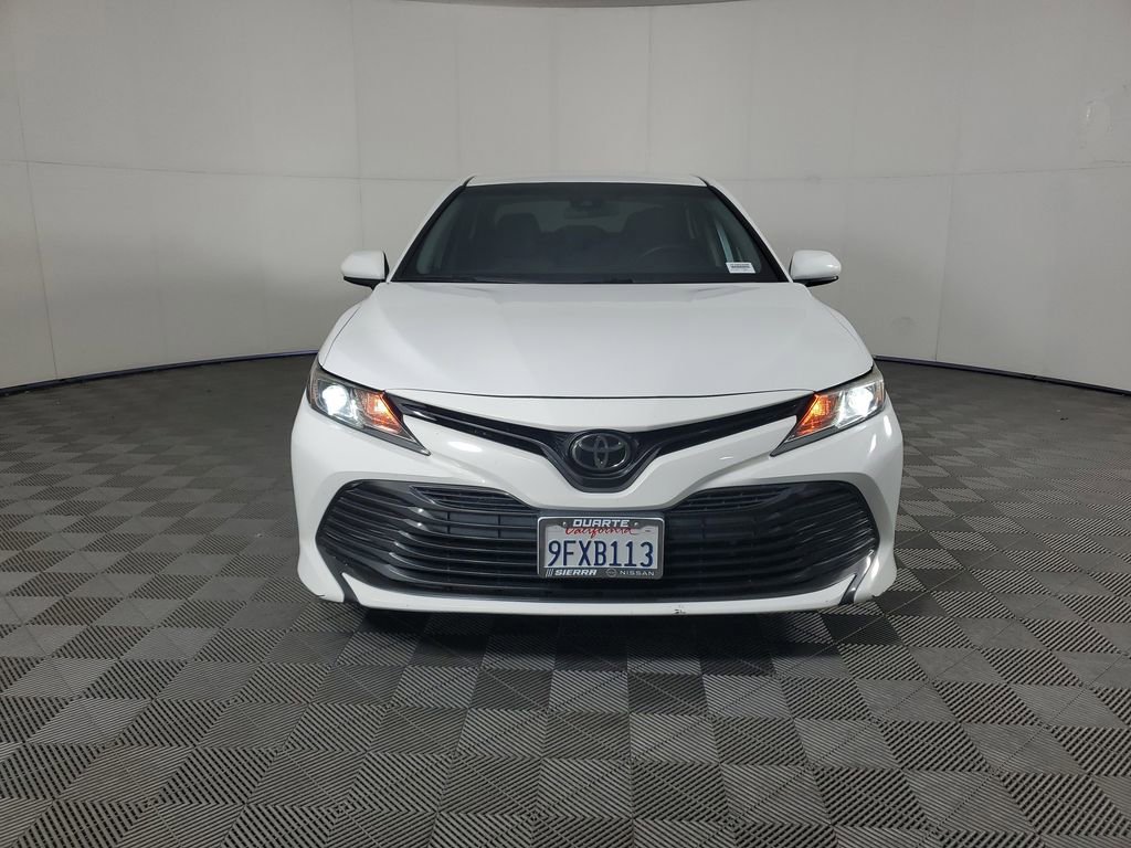 Used 2020 Toyota Camry LE FWD image 9