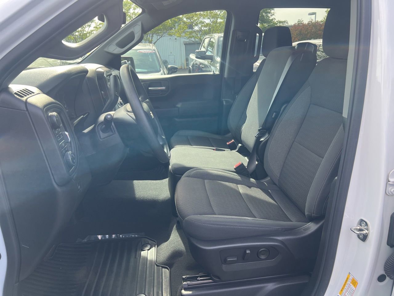 Used 2024 Chevrolet Silverado 1500 Custom AWD/4WD image 16