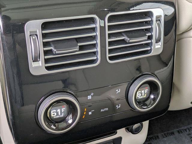 Used 2021 Land Rover Range Rover AWD/4WD image 18