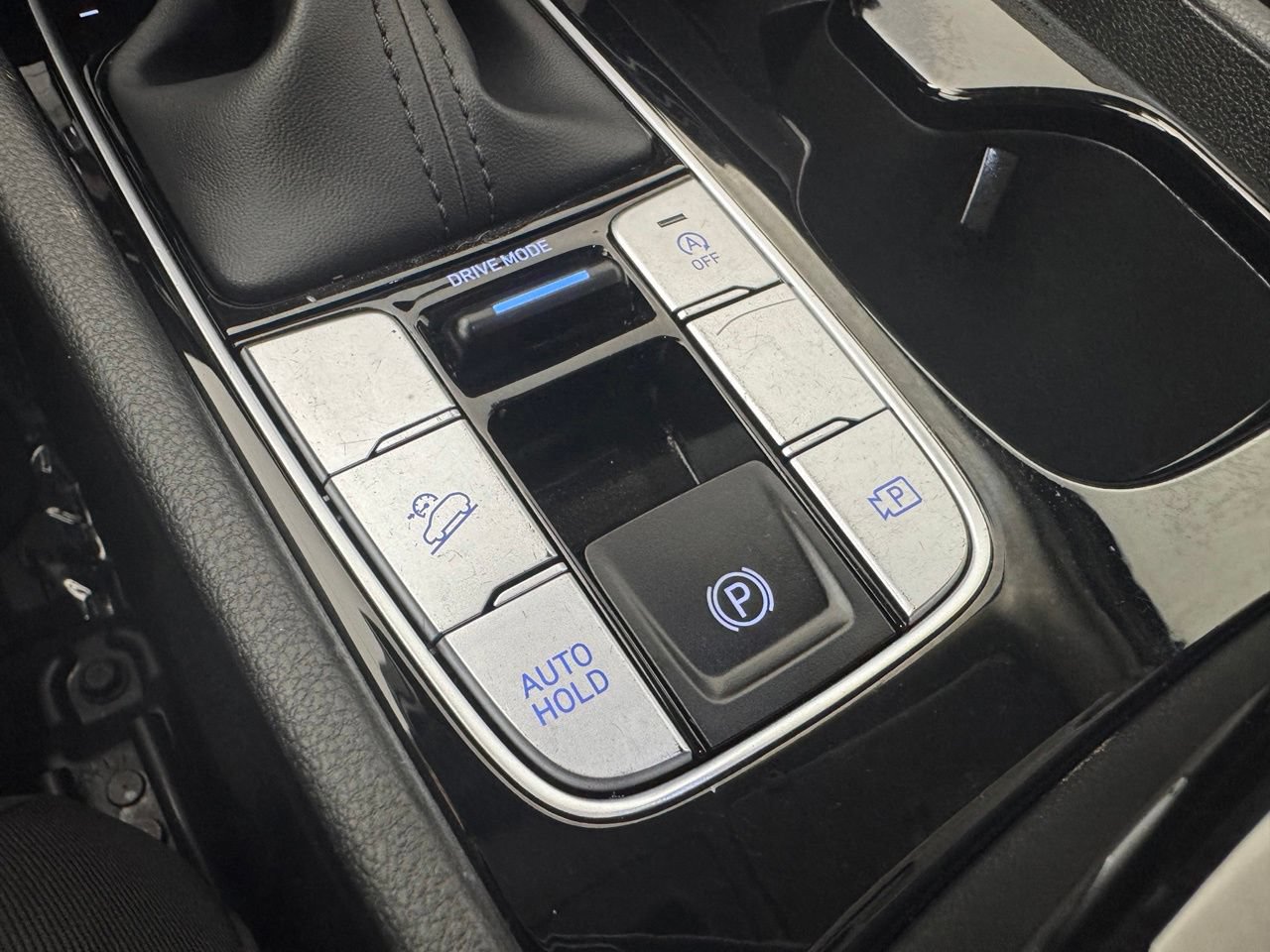 Used 2025 Hyundai Tucson SE FWD image 25