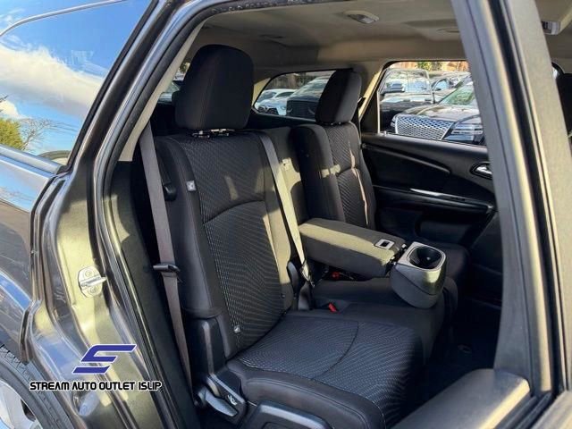 Used 2017 Dodge Journey SXT w/ Security Group image 15