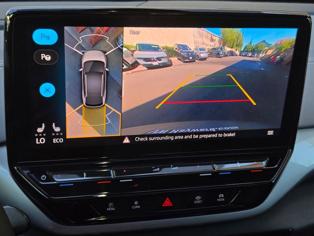 Certified 2023 Volkswagen ID.4 Pro S Plus AWD/4WD image 17
