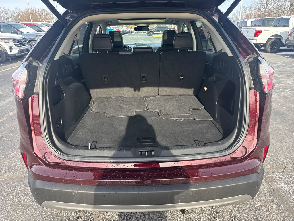 Used 2023 Ford Edge SEL w/ Convenience Package image 12