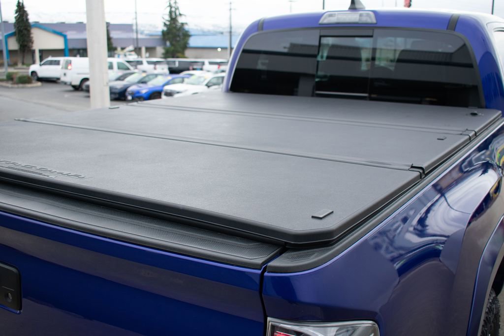 Used 2023 Toyota Tacoma Limited image 9