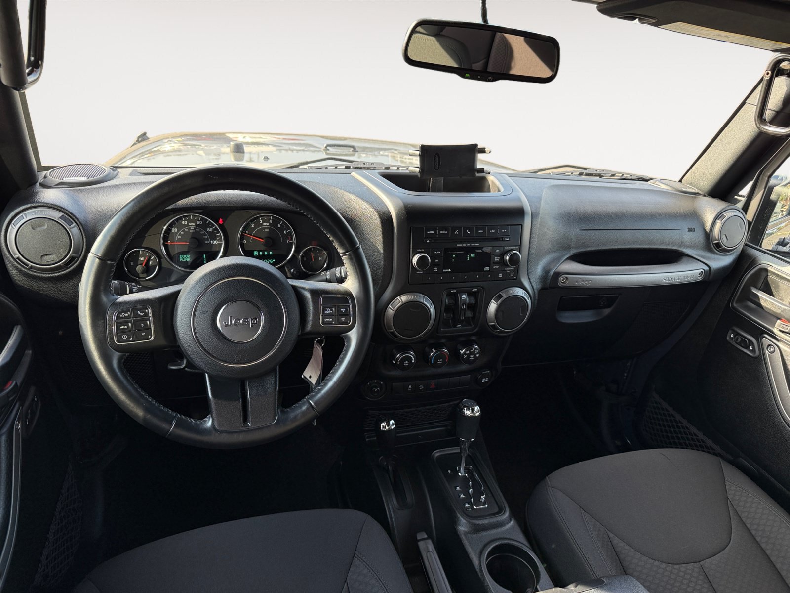 Used 2018 Jeep Wrangler Unlimited Sport S AWD/4WD image 15