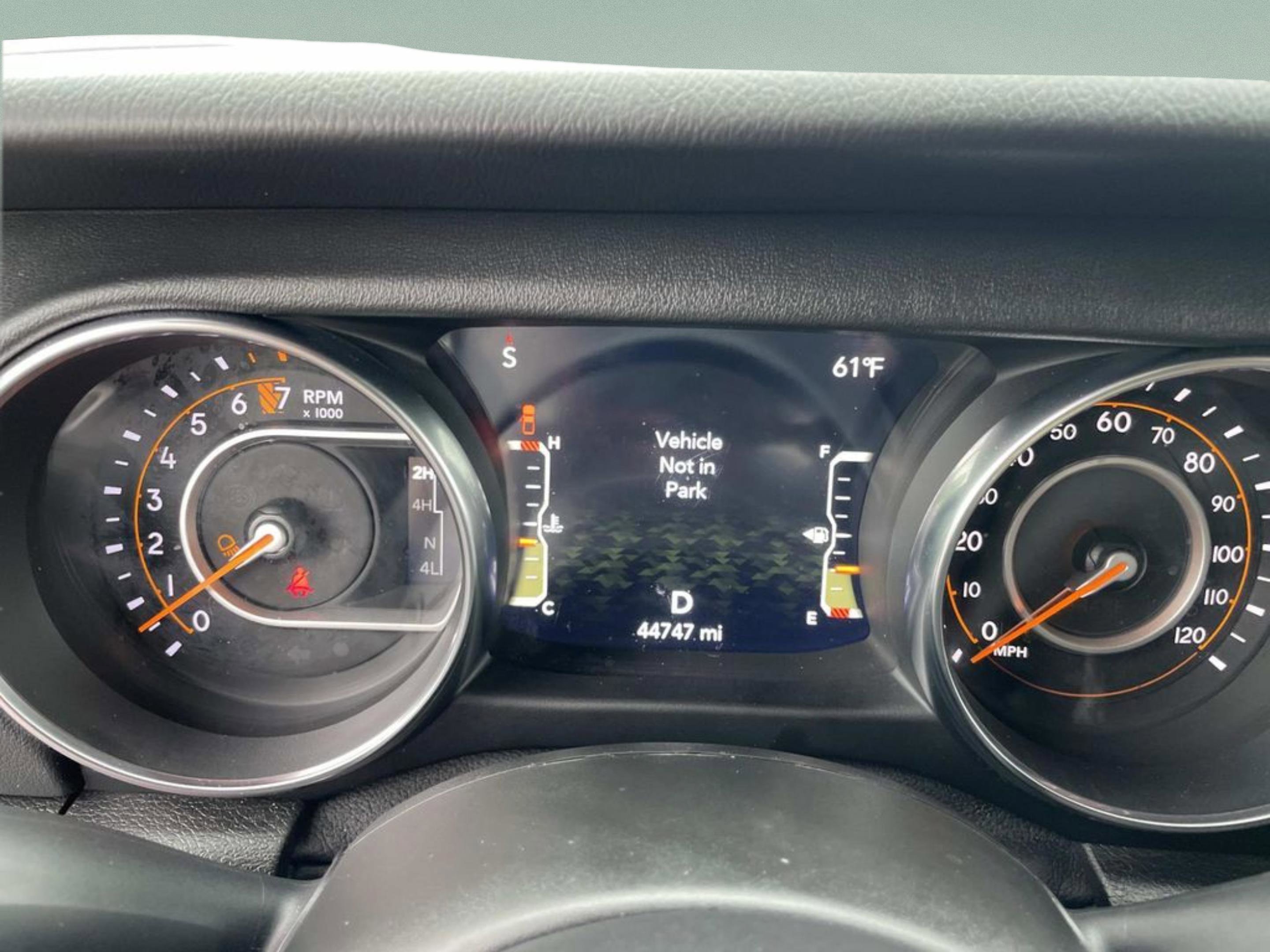 Used 2021 Jeep Gladiator Overland w/ Popular Equipment Package AWD/4WD image 30