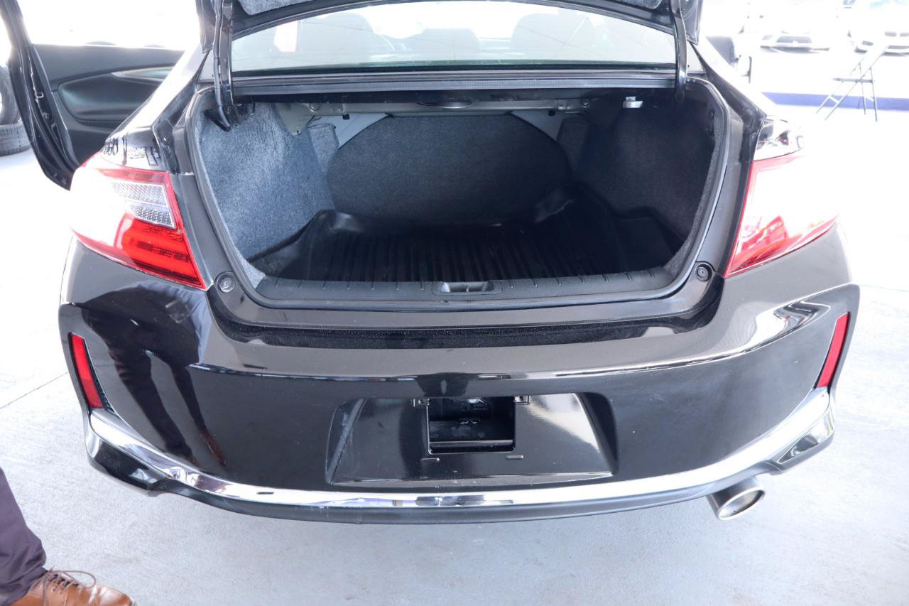 Used 2016 Honda Accord EX image 29